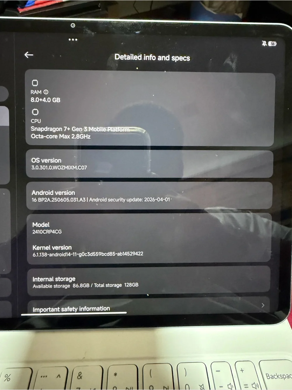 N/A sleek tablet
